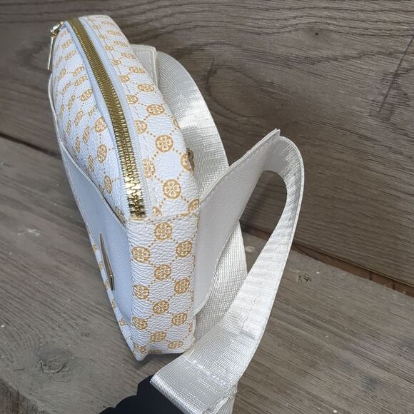 White and Gold Crossbody Fanny Belt Bag Women's - Picture 7 of 10